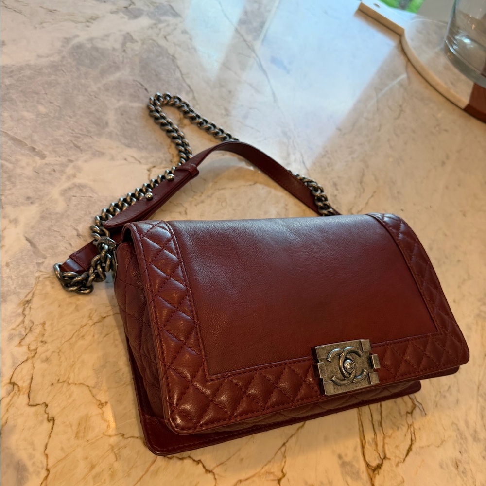 CHANEL Reverso Boy Bag - Picture 8 of 16